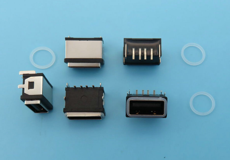 HYC214-USBA04-113